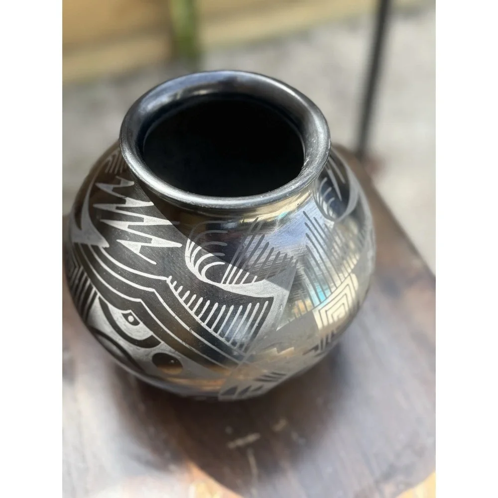 Michael Wisner Studio Pottery Vase Black Sgraffito Southwest Signed Crack As Is